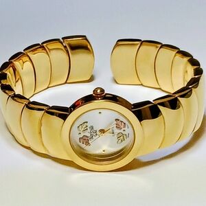 Black Hills Gold 4 Gold Leaves Goldtone Bangle Watch